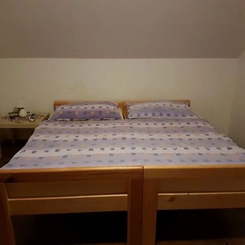 Camera cu baie cu chicinetă proprie pentru 5 pers.