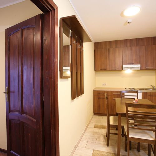 Camera cvadrupla familial(ă) cu bucătărie proprie