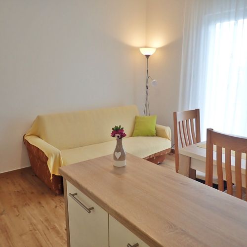 Classic Apartman pro 4 os. se 2 ložnicemi s výhledem na moře