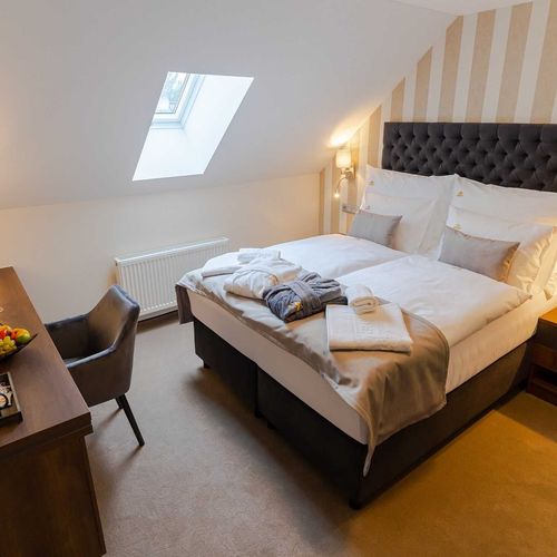 Pokój 2-osobowy Standard z prysznicem