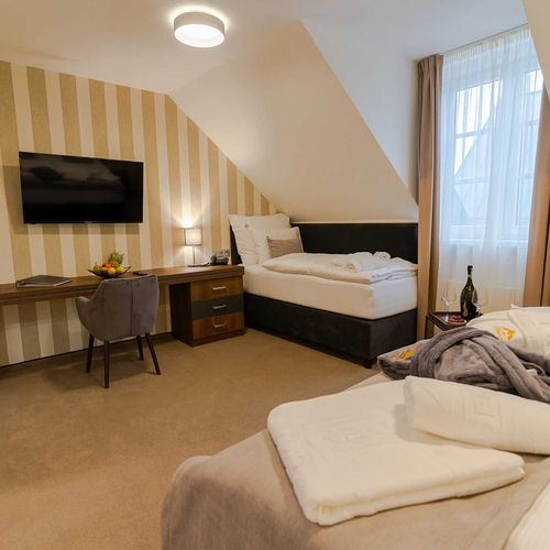 Pokój 3-osobowy Superior z prysznicem