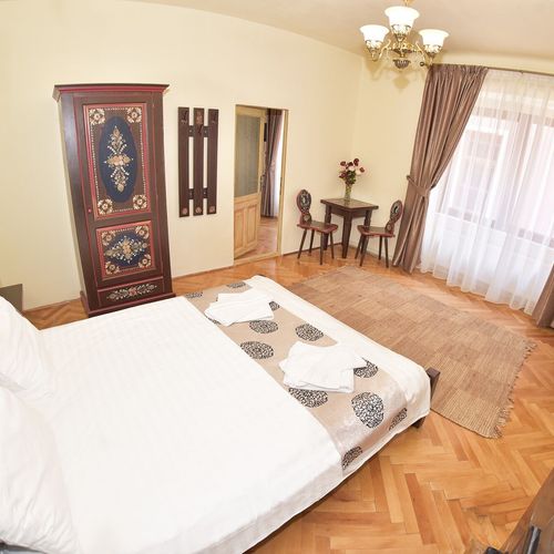 Apartament 4-osobowy Deluxe z widokiem na dziedziniec z 2 pomieszczeniami sypialnianymi