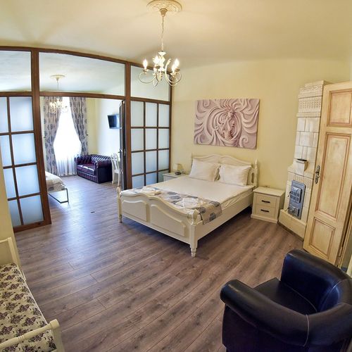 Apartament 4-osobowy Deluxe z widokiem na miasto z 1 pomieszczeniem sypialnianym