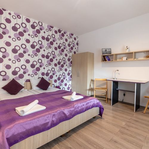 Apartament cu terasă cu 2 camere pentru 4 pers.