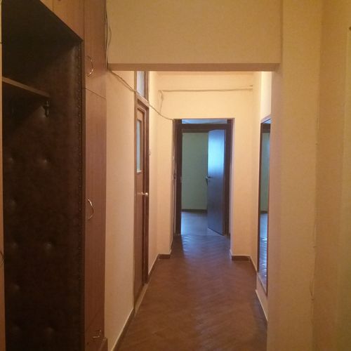 Apartament grand cu balcon cu 3 camere pentru 8 pers.