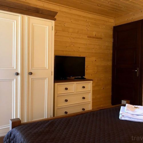 Casă de vacanță cu terasă cu panoramă pentru 8 pers. (se inchirieaza doar integral) (se poate solicita pat suplimentar)