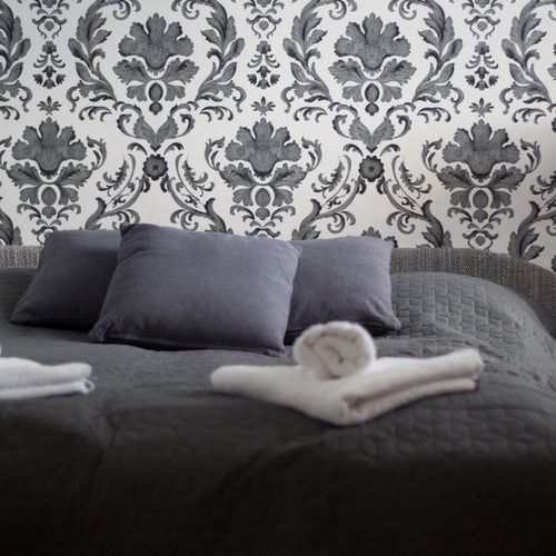 Apartament cu baie comunicantă cu 2 camere pentru 4 pers.