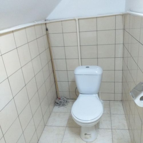 Camera single la mansardă