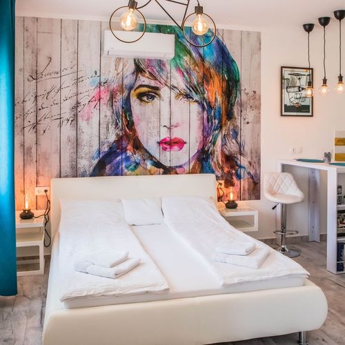 Apartman s manželskou postelí s 1 ložnicí s výhledem do zahrady na přízemí (s možností přistýlky)