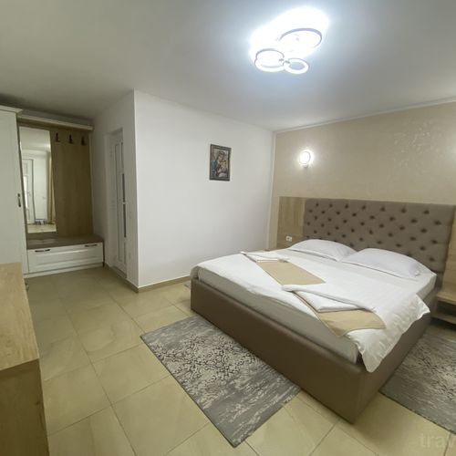 Camera dubla la parter accesibil(ă) persoanelor cu dizabilități