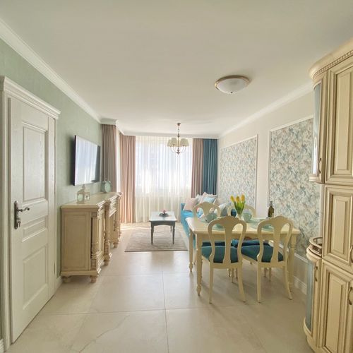 Romantik Apartman (jako celek) s balkónem pro 4 os.