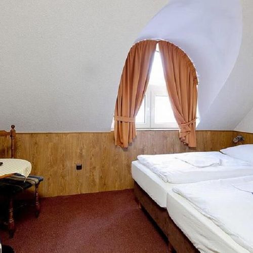 Pokoj se sprchou  pro 2 os.