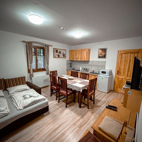 Apartament 6-osobowy na piętrze Przyjazny podróżom rodzinnym z 3 pomieszczeniami sypialnianymi