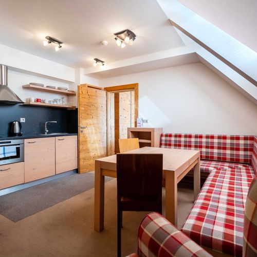 Apartament 4-osobowy w budynku głównym "A"