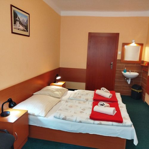 Economy Pokoj bez koupelny pro 2 os.