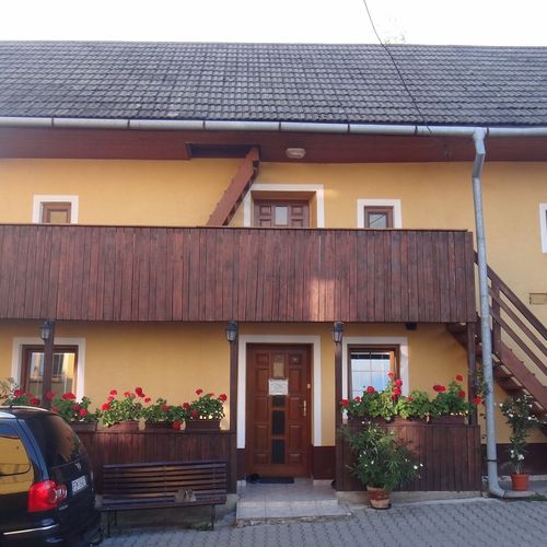 Apartament 5-osobowy z prysznicem z aneksem kuchennym z 2 pomieszczeniami sypialnianymi (możliwa dostawka)