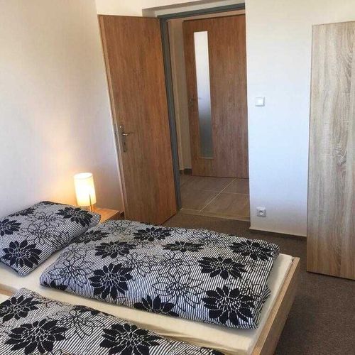 Apartman se sprchou s vlastní kuchyňkou pro 2 os.