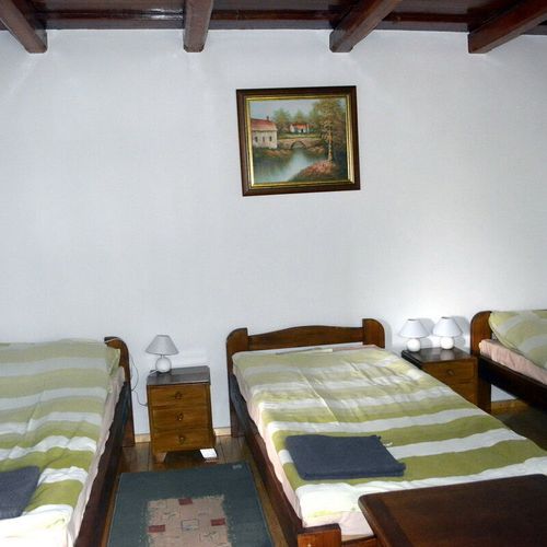 Casa rustică confort întreaga unitate pentru 5 pers. (se inchirieaza doar integral)