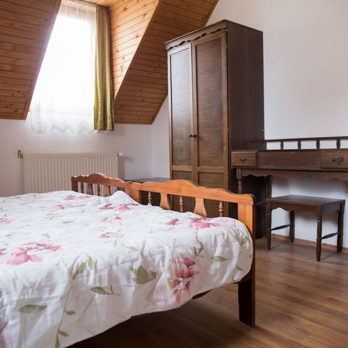 Apartament standard Plus cu aer condiționat pentru 6 pers. (se inchirieaza doar integral) (se poate solicita pat suplimentar)