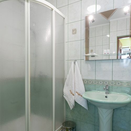 Apartament 2-osobowy z łazienką tV z płaskim ekranem z 1 pomieszczeniem sypialnianym