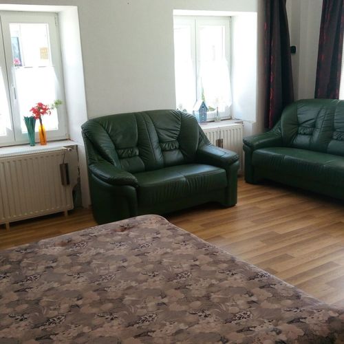 Apartament la parter întreaga unitate pentru 4 pers. (se inchirieaza doar integral)