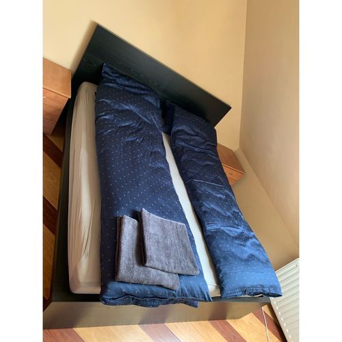 Apartament 6-osobowy na poddaszu z widokiem na park z 2 pomieszczeniami sypialnianymi (możliwa dostawka)