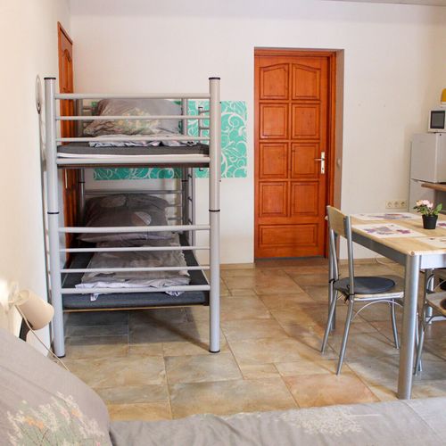 Apartament 4-osobowy z 1 pomieszczeniem sypialnianym