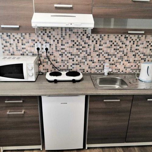 Apartament 4-osobowy z prysznicem z aneksem kuchennym z 2 pomieszczeniami sypialnianymi (możliwa dostawka)