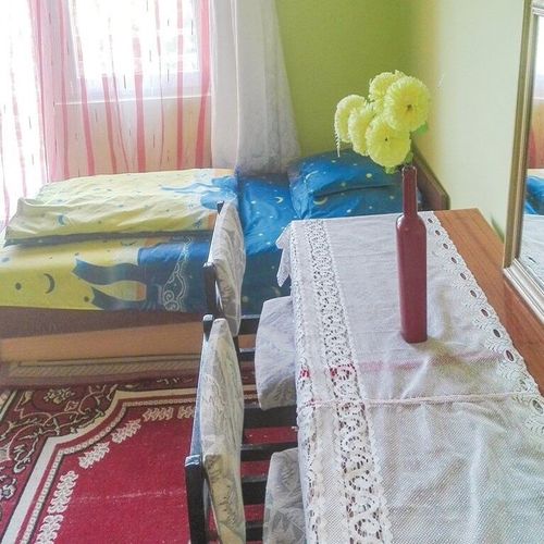 Casă de vară pentru 11 pers. (se inchirieaza doar integral)