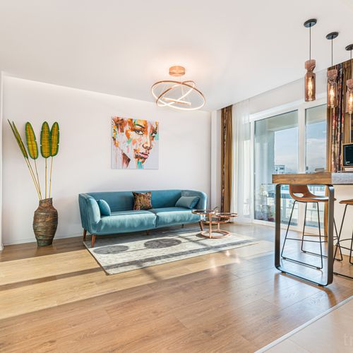 Camera dubla business cu balcon