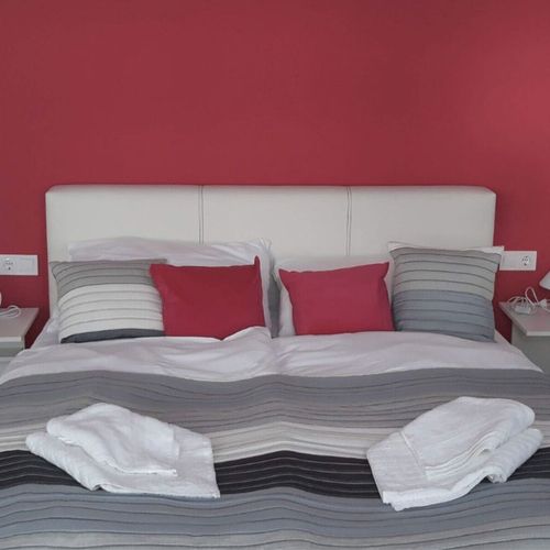 Apartament studio la parter cu 1 camera pentru 2 pers.