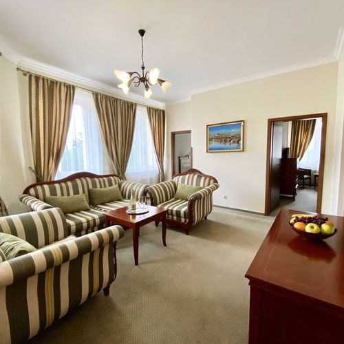 Apartman s klimatizací se sprchou pro 4 os. se 3 ložnicemi (s možností přistýlky)