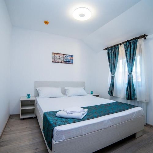 Camera dubla standard cu baie