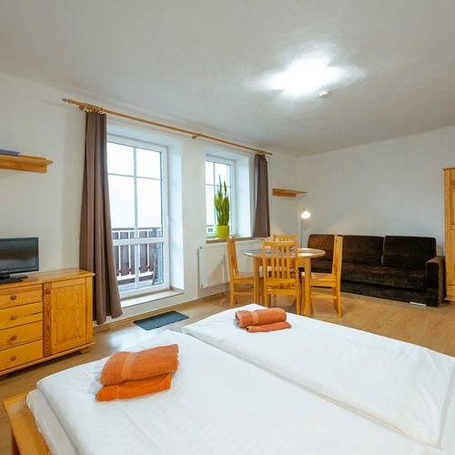 Apartament studio cu balcon cu 1 camera pentru 4 pers.
