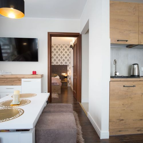 Apartament 4-osobowy na piętrze z widokiem na góry z 2 pomieszczeniami sypialnianymi