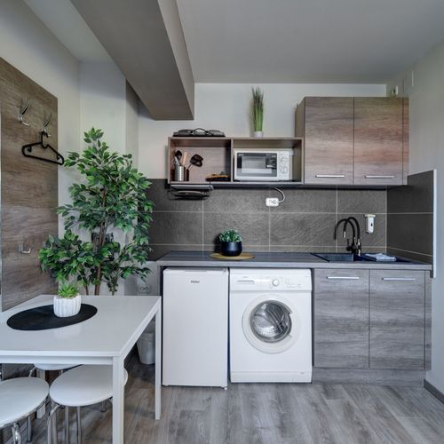 Apartament 3-osobowy na piętrze na poddaszu z 1 pomieszczeniem sypialnianym (możliwa dostawka)