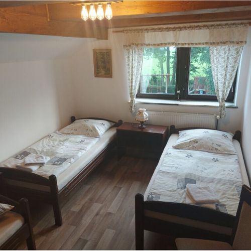Apartament cu duș cu 2 camere pentru 5 pers.