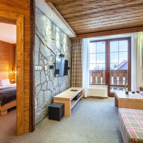 Apartament 2-osobowy "B" z prysznicem (możliwa dostawka)