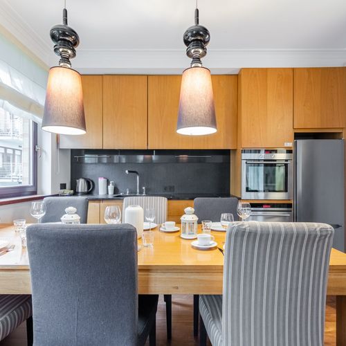 Apartament 6-osobowy na piętrze z balkonem z 3 pomieszczeniami sypialnianymi