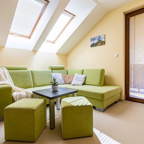 Apartament superior cu duș pentru 2 pers. (se poate solicita pat suplimentar)