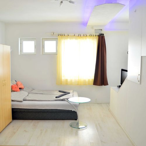 Palace Apartman s manželskou postelí s 1 ložnicí na přízemí