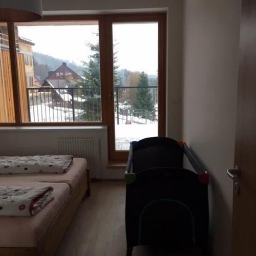 Apartament cu duș cu bucătărie proprie pentru 2 pers. (se poate solicita pat suplimentar)