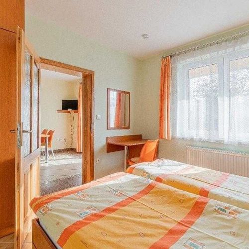 Apartman se sprchou s vlastní kuchyňkou pro 3 os. se 2 ložnicemi