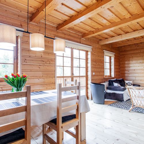 Domek drewniany 6-osobowy Przyjazny podróżom rodzinnym z widokiem na góry