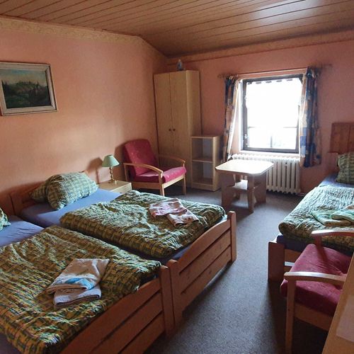 Pokój 3-osobowy z prysznicem