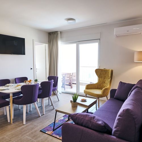 Apartament cu balcon cu 2 camere pentru 4 pers.
