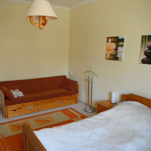 Apartament 4-osobowy z klimatyzacją z tarasem z 1 pomieszczeniem sypialnianym