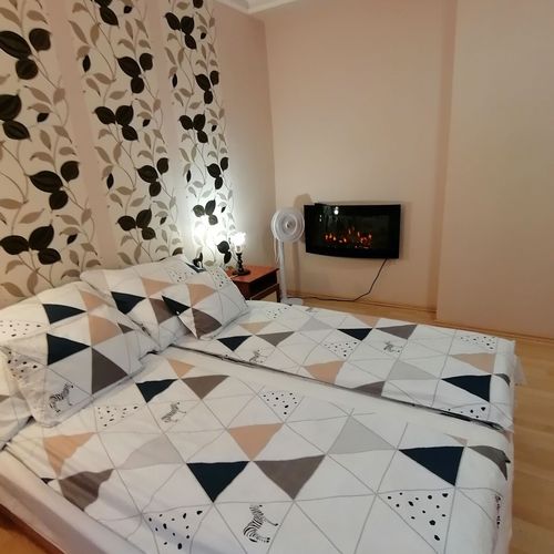 Apartament familial(ă) cu aer condiționat pentru 5 pers. (se inchirieaza doar integral) (se poate solicita pat suplimentar)