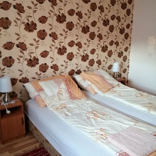 Apartament 4-osobowy z klimatyzacją z własną kuchnią z 1 pomieszczeniem sypialnianym