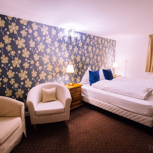 Apartament la parter cu 2 camere pentru 4 pers.
